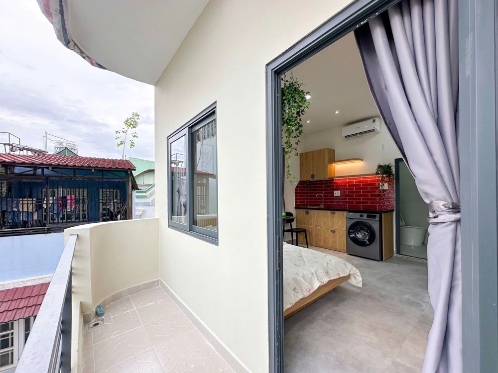 CHO THUÊ CĂN HỘ STUDIO TÂN BÌNH, FULL NỘI THẤT CÓ BAN CÔNG THOÁNG GẦN ĐẠI HỌC VĂN HIẾN