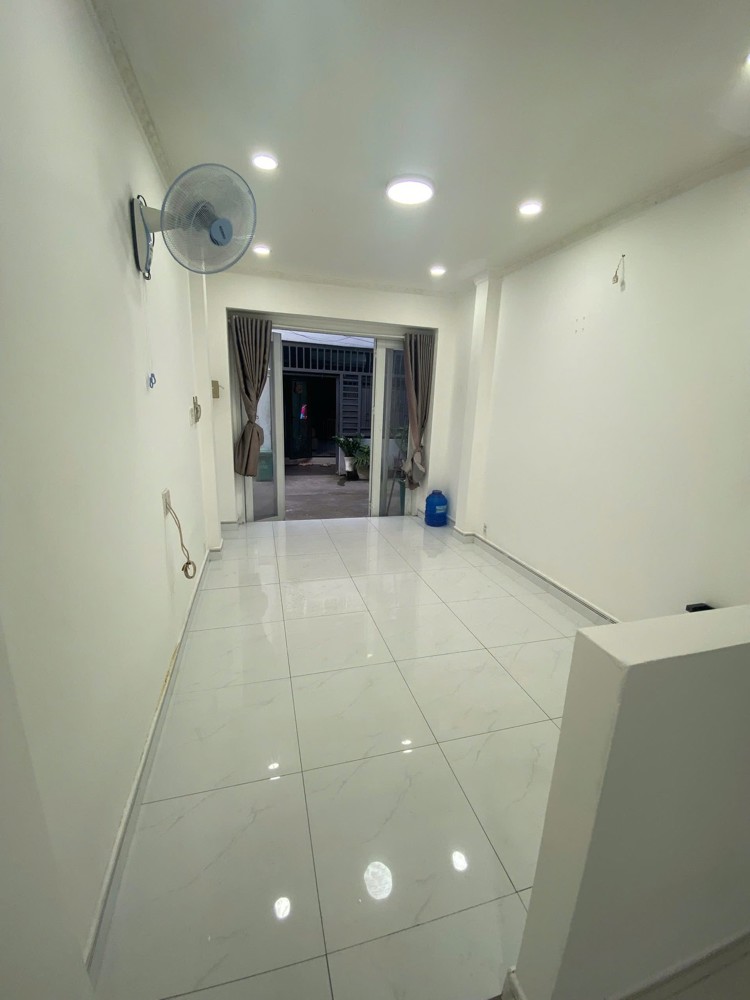 Cho thuê nhà nguyên căn Đường 2, P.Trường Thọ – 2PN 3WC, gần cầu Trường Thọ – Giá 7,5tr/tháng