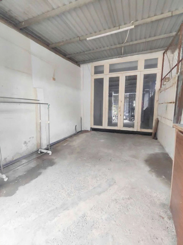 Cho thuê nhà 3 tầng Đường Số 42, P.Hiệp Bình Chánh – gần chợ Hiệp Bình – Có 2pn2wc giá 8tr/tháng