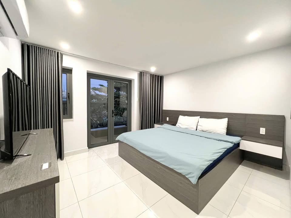 Cho thuê phòng 1PN full nội thất có ban công gần sân bay Tân Sơn Nhất, Quận Tân Bình