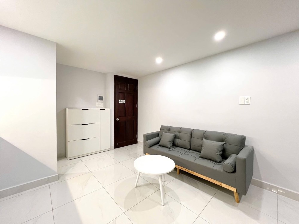 Cho thuê phòng 1PN full nội thất có ban công gần sân bay Tân Sơn Nhất, Quận Tân Bình