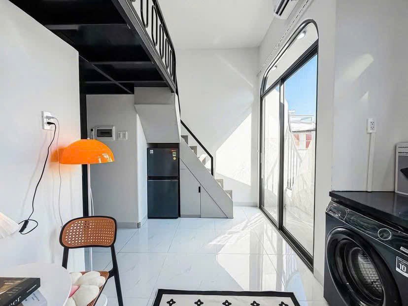 CĂN HỘ DUPLEX BAN CÔNG NGAY HỌC VIỆN HÀNG KHÔNG - TÂN BÌNH