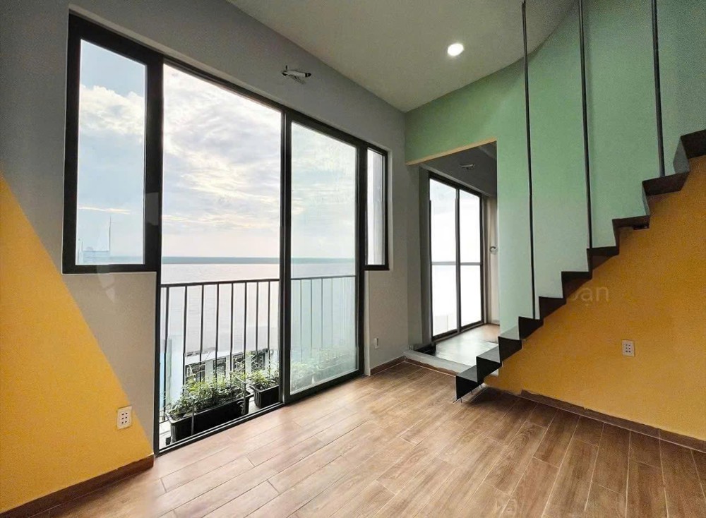 Cho thuê phongd duplex mới khai trương ngay Etown Cộng Hoà, Tân Bình