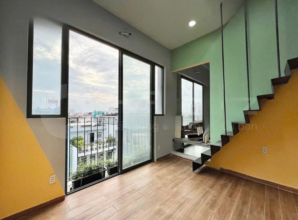 Cho thuê phongd duplex mới khai trương ngay Etown Cộng Hoà, Tân Bình