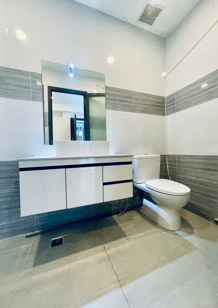 Cho Thuê Căn Studio- Full Nội Thất - Tân Bình