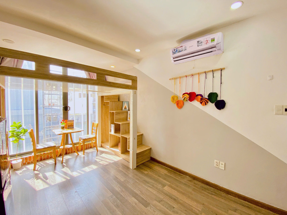 Cho thuê phòng Duplex ở ngay trung tâm Phú Nhuận – Duplex đẹp, ban công, thang máy