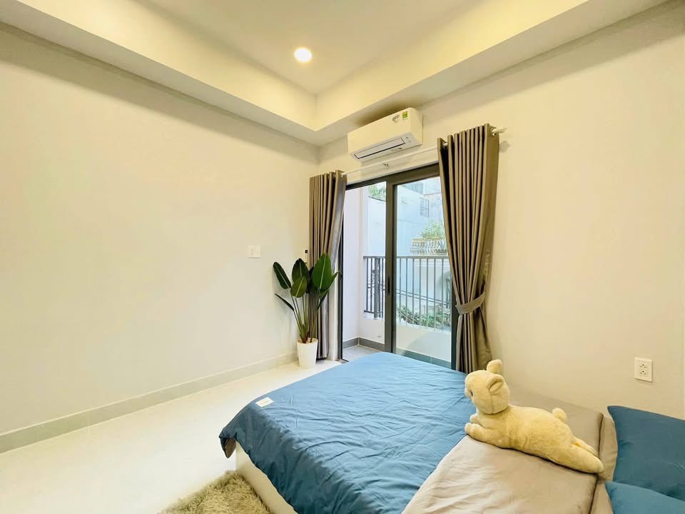 Cho thuê phòng studio thoáng mát hiện đại ngay nhà ga T3, Quận Tân Bình