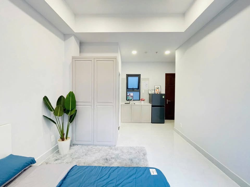 Cho thuê phòng studio thoáng mát hiện đại ngay nhà ga T3, Quận Tân Bình