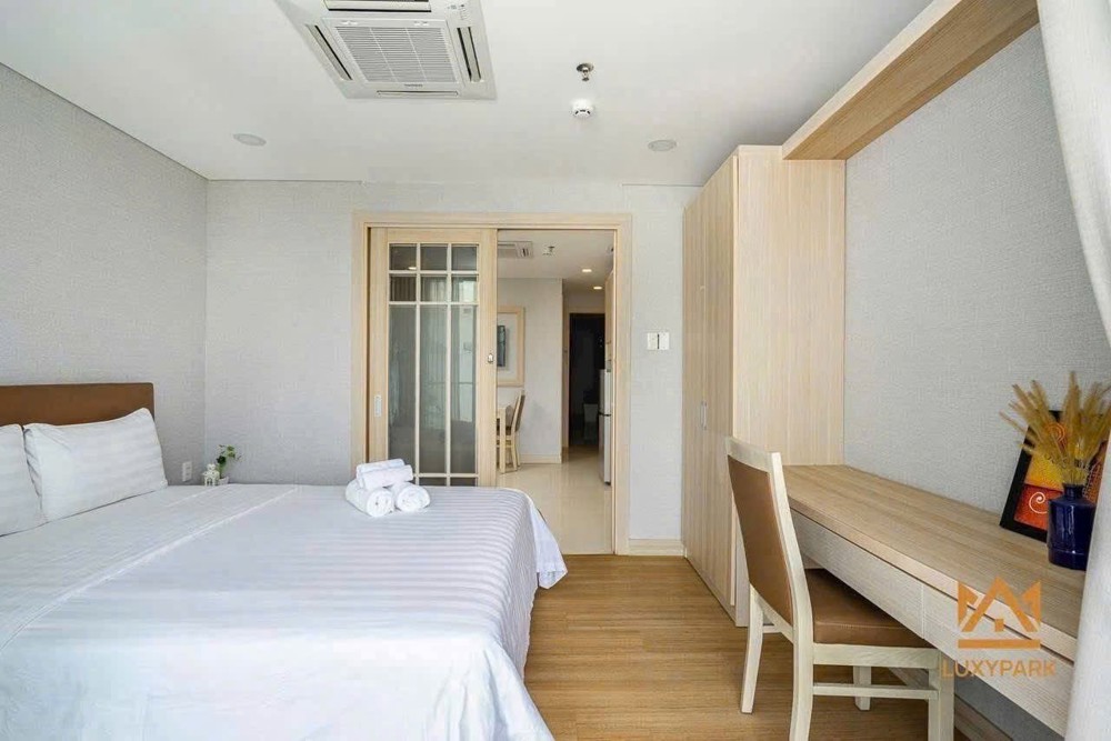 Cho thuê phòng studio tách bếp full nội thất hiện đại gần nhà ga T3, Tân Bình