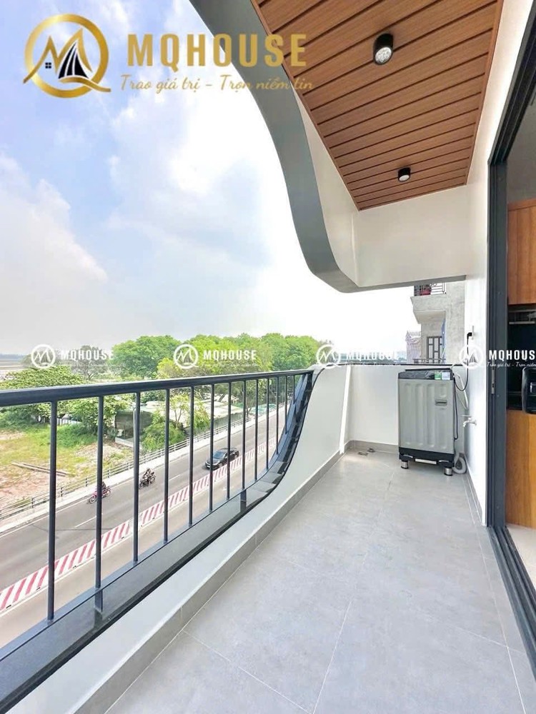 Cho thuê căn hộ 1 phòng ngủ view máy bay Hoàng Hoa Thám, Tân Bình, gần E-Town Cộng Hòa, ĐH Văn Hiến