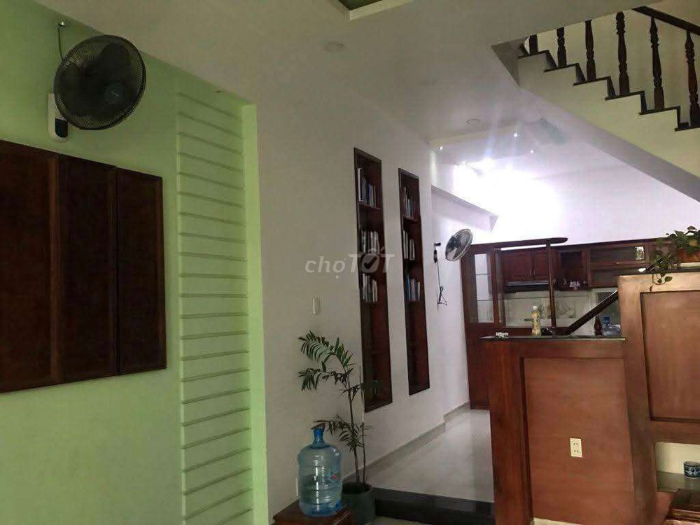 Cho thuê nhà hẻm ô tô Lê Văn Chí, Linh Trung – 3PN 3WC – full nội thất – 15tr/tháng