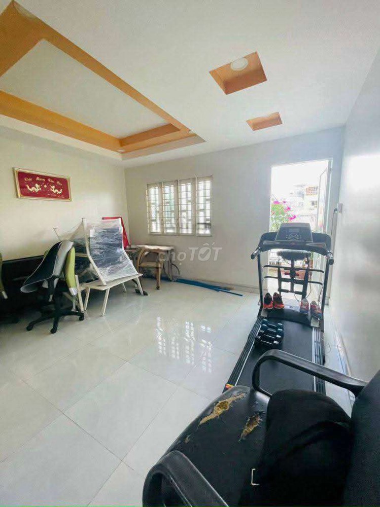 Cho thuê nhà hẻm ô tô Lê Văn Chí, Linh Trung – 3PN 3WC – full nội thất – 15tr/tháng