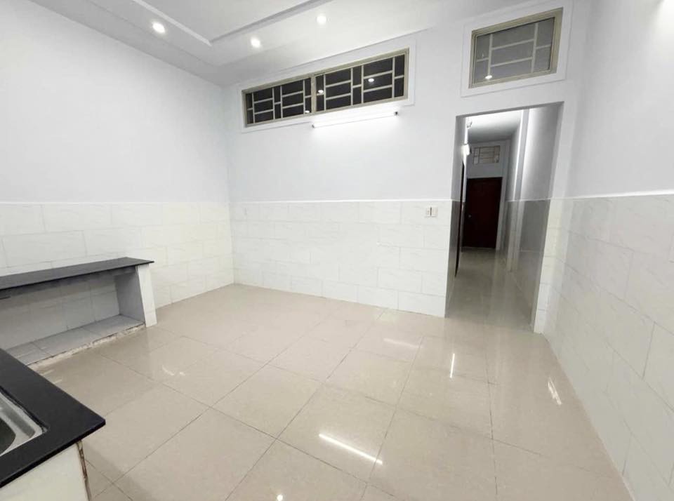 Cho Thuê Nhà 2PN-HXT Đường Số 9-Linh Tây, DT 100m2 gồm sân, 2pn3wc, sân sau - giá 11tr/tháng