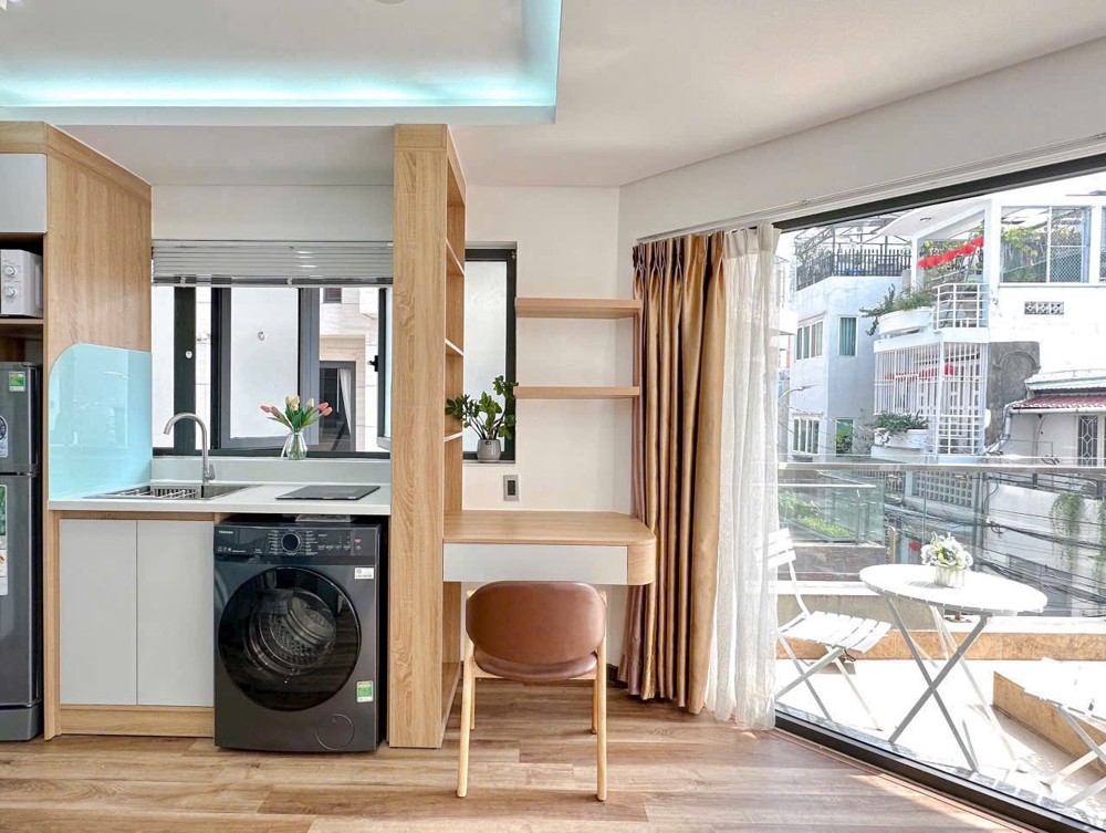 CĂN HỘ STUDIO BAN CÔNG MÁY GIẶT RIÊNG GIÁP QUẬN 3 - TÂN BÌNH