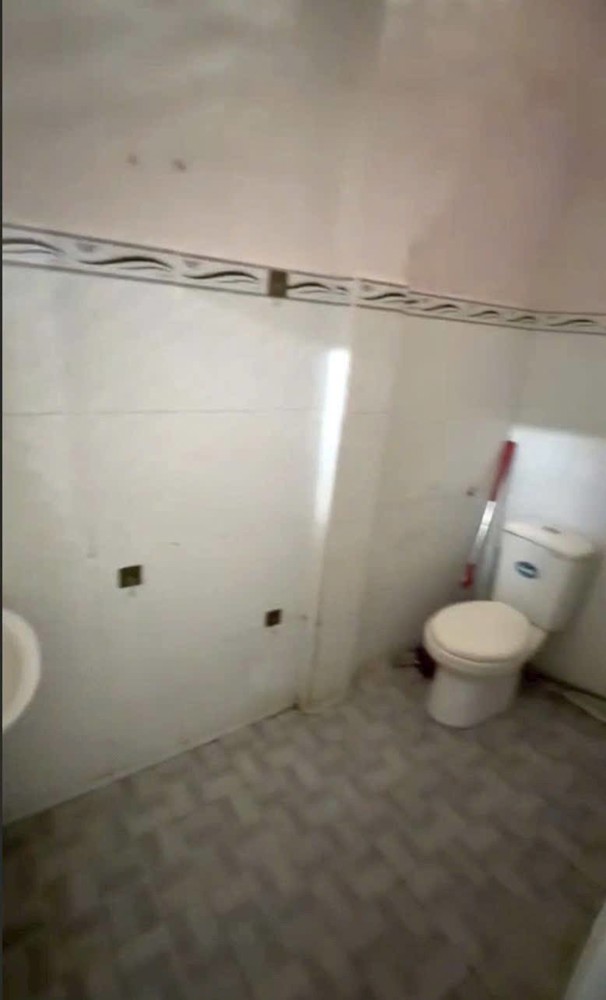 CHO THUÊ NHÀ + KHO – Đầu Đường 26, P. LINH ĐÔNG. DT 120m2 Giá 11tr/tháng