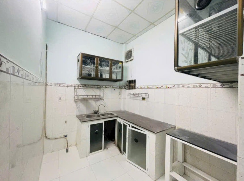 Cho thuê nhà đường số 9,P. Linh Trung  gần Hoàng Diệu 2 - Dt 120m2 có 3pn3wc Giá 9tr/tháng