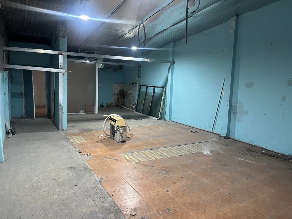 HO THUÊ NHÀ + KHO – Đầu Đường 26, P. LINH ĐÔNG. DT 120m2 Giá 11tr/tháng