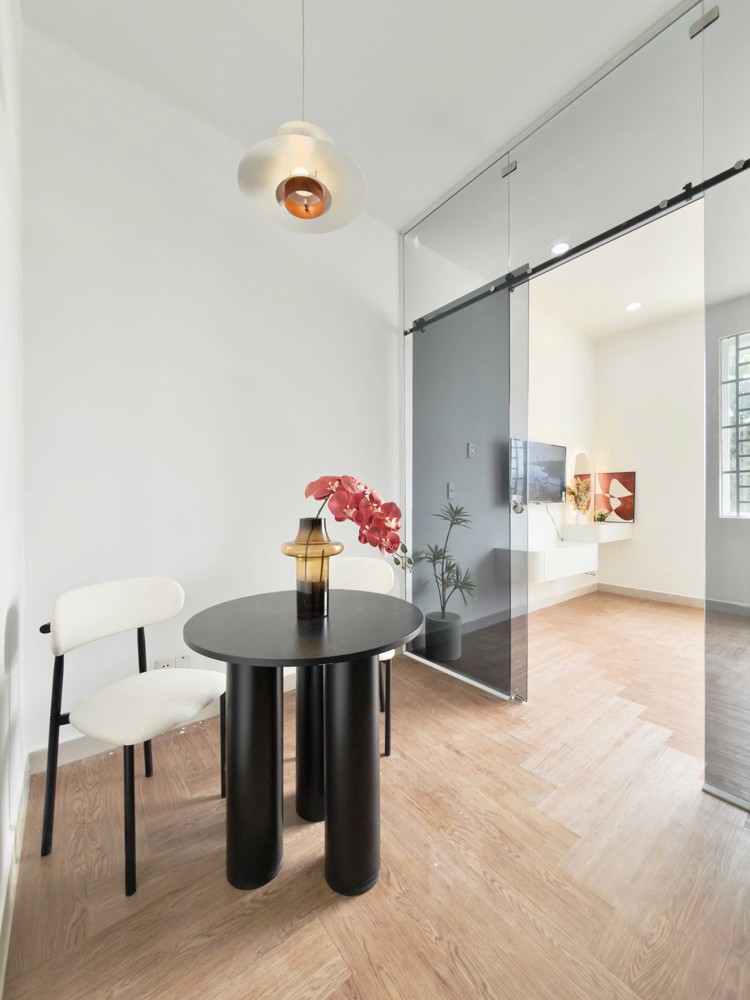 CHO THUÊ PHÒNG TRỌ STUDIO FULL NỘI THẤT CÓ CỬA SỔ TRỜI THOÁNG MÁT GẦN SÂN BAY TÂN SƠN NHẤT, Q.TB