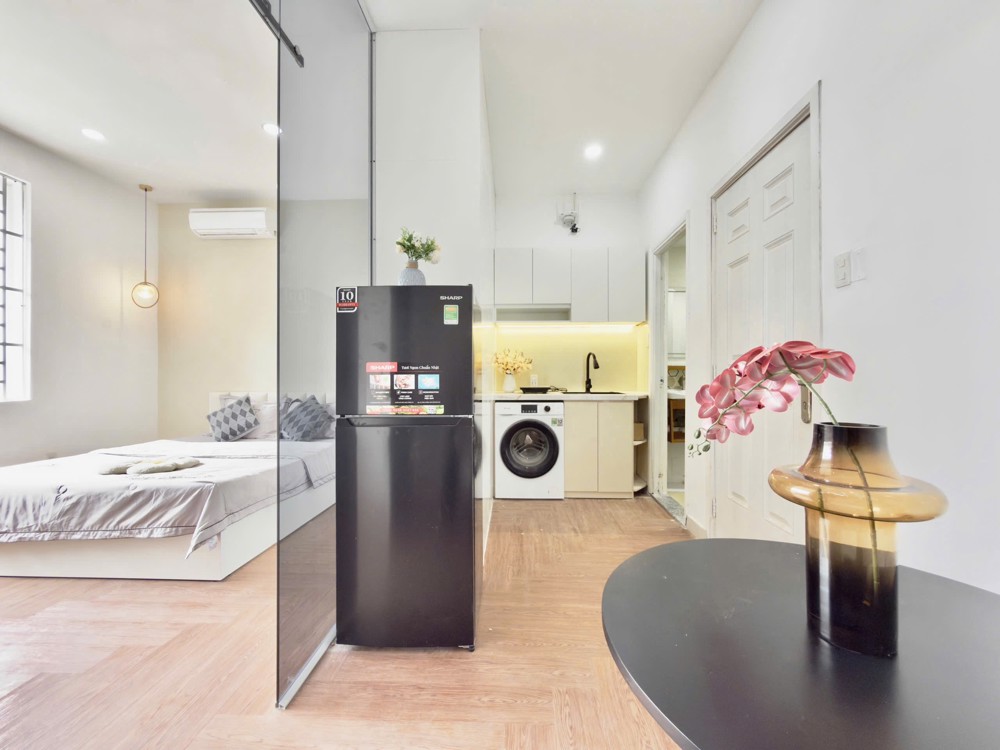 CHO THUÊ PHÒNG TRỌ STUDIO FULL NỘI THẤT CÓ CỬA SỔ TRỜI THOÁNG MÁT GẦN SÂN BAY TÂN SƠN NHẤT, Q.TB