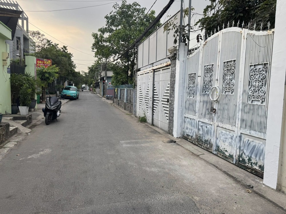 Cho thuê nhà cấp 4 Hẻm 92 đường số  2 - Trường Thọ Thủ Đức. DT 83m2 Gồm 1pn1wc + Sân Giá 7.5tr