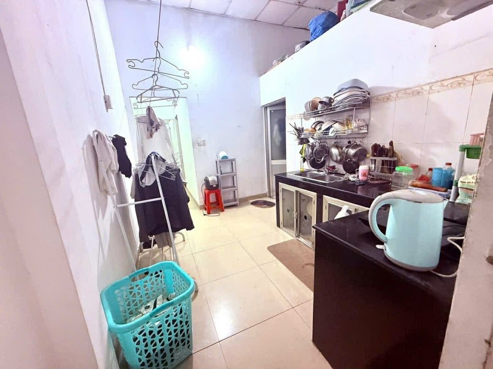 Cho thuê nhà nguyên căn đường số 18, P. Linh đông - DT 80m2 có 2pn1wc Giá 8tr/tháng