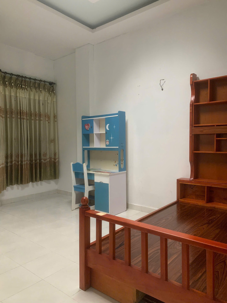 Nhà cho thuê hẻm 28 đường 45, P.Hiệp Bình Chánh - 2 tầng (sd 84m2) Gồm 2pn2wc Giá 8tr/tháng