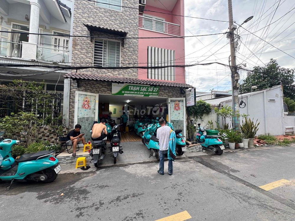 Cho thuê mặt bằng, nhà nguyên căn ngay Võ Văn Ngân. Bình Thọ - 52m2 có 4 tầng, 4pn3wc Giá 15tr/tháng