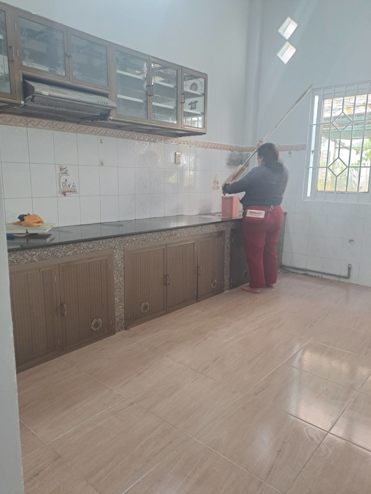 Cho thuê Nhà 3 Tầng Hẻm oto Hoàng Diệu 2, Thủ Đức - 3pn 3wc Giá 13tr/tháng