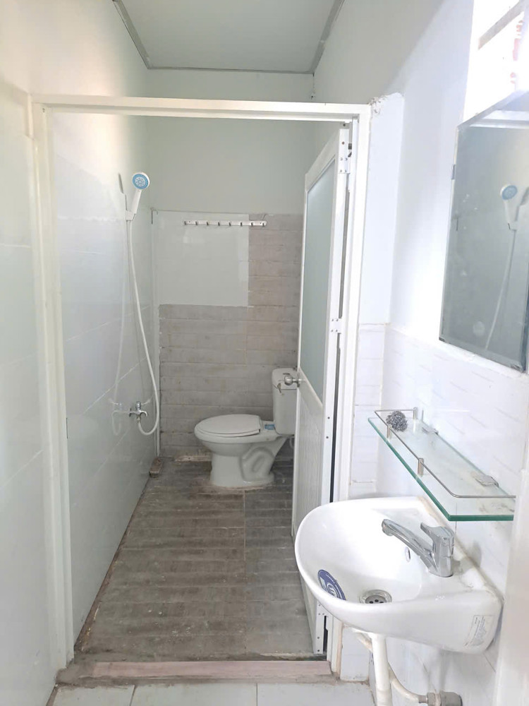 Nhà cho thuê Đường số 11, p. trường thọ. DT 60m2 Gồm 1pn1wc - 1pk, Nhà mát mẻ Giá 5tr/tháng