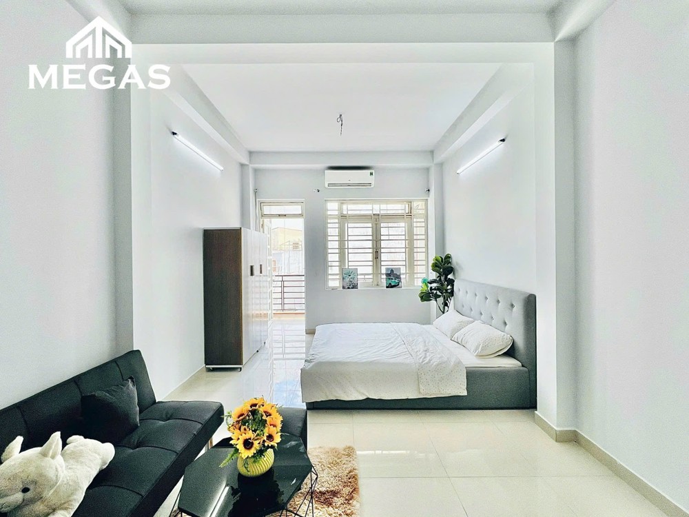 STUDIO BAN CÔNG FULL NỘI THẤT NGAY SÁT CHỢ PHẠM VĂN HAI - TÂN BÌNH