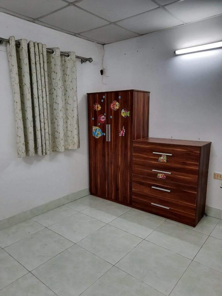 Nhà cho thuê 2pn1wc Đường Hoàng diệu 2, Linh Trung - trệt lầu giá 6tr/tháng