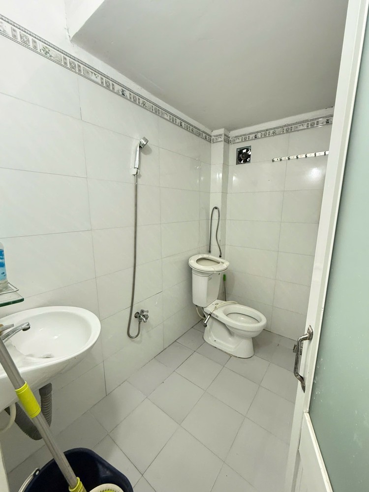 CHO THUÊ NHÀ hẻm ô tô- 3Phòng -2wc đường Tam Bình, P.Tam Phú, Thủ Đức giá 9tr/tháng