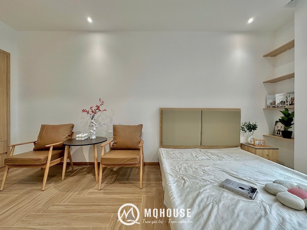 CĂN HỘ STUDIO FULL NỘI THẤT BAN CÔNG NGAY NHÀ GA T4