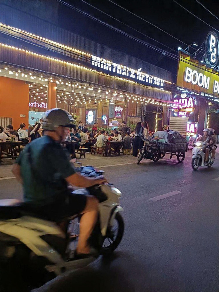 Cho thuê nhà mặt tiền Tô Vĩnh Diện, Linh Chiểu – DT 6.5x40m, 1 trệt 1 lửng – gần Vincom – 50tr/tháng