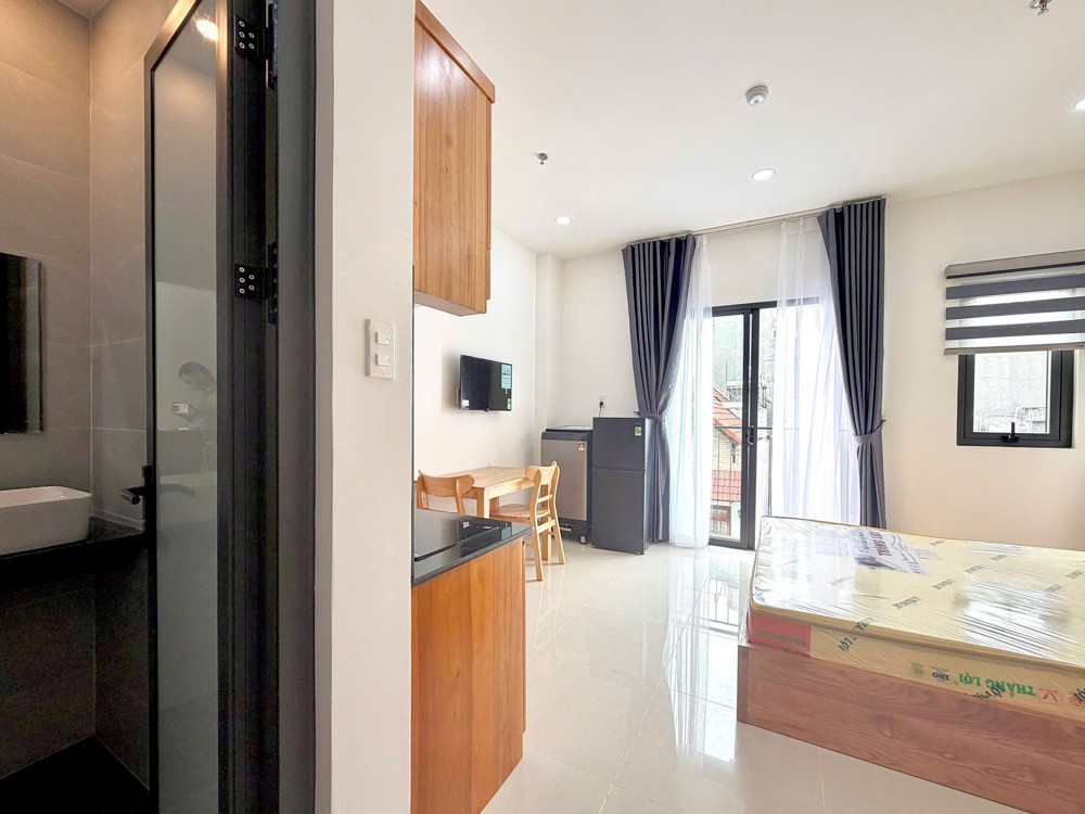 CĂN HỘ STUDIO BAN CÔNG MÁY GIẶT RIÊNG NGAY NHÀ GA T3 QUẬN TÂN BÌNH
