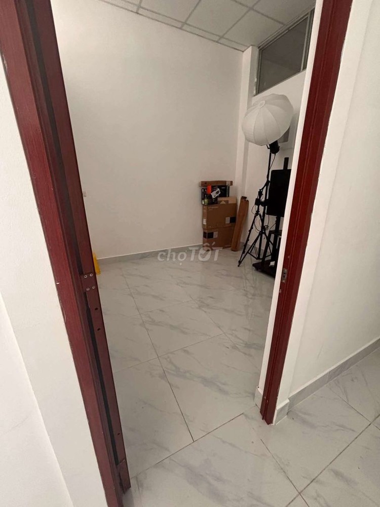 Cho thuê nhà Đường số 7, P.Linh Tây, Thủ Đức – 2PN + phòng thờ – 2WC – 9tr/tháng