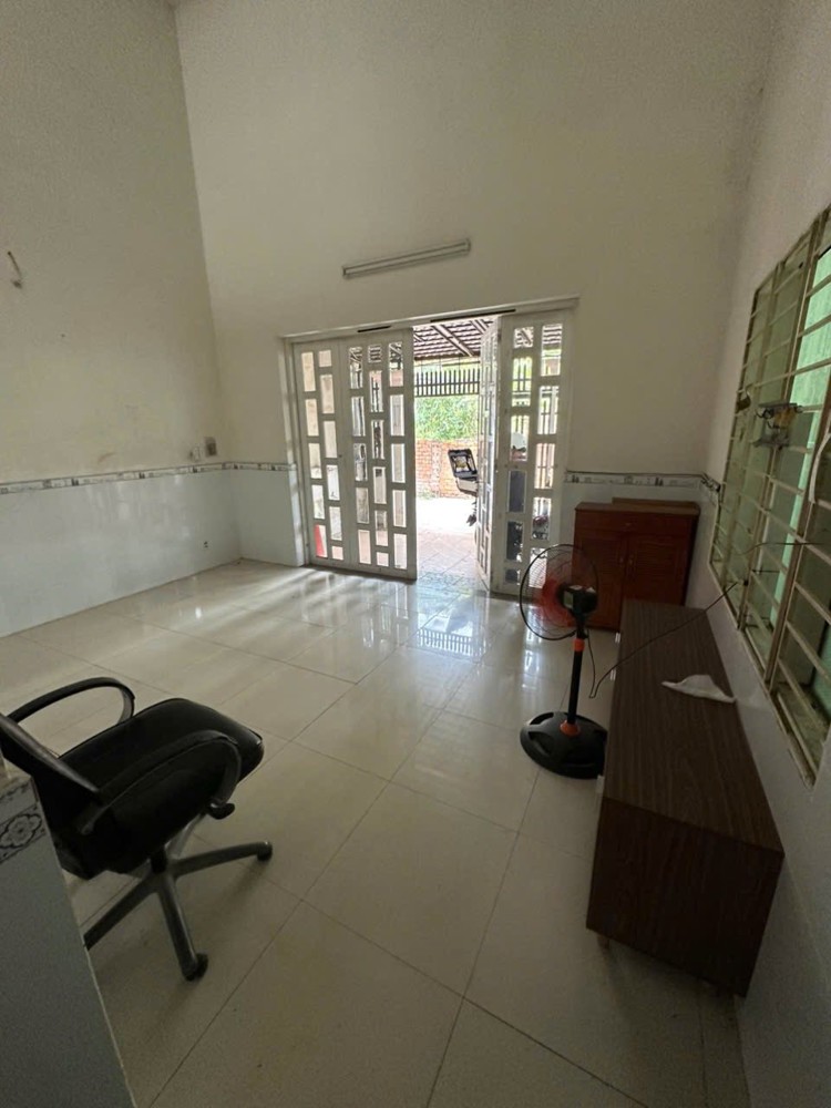 Cho thuê nhà nguyên căn Đường 17, P.Linh Trung, Thủ Đức – 72m², 1 trệt 1 lầu, 2PN2WC, hẻm xe hơi