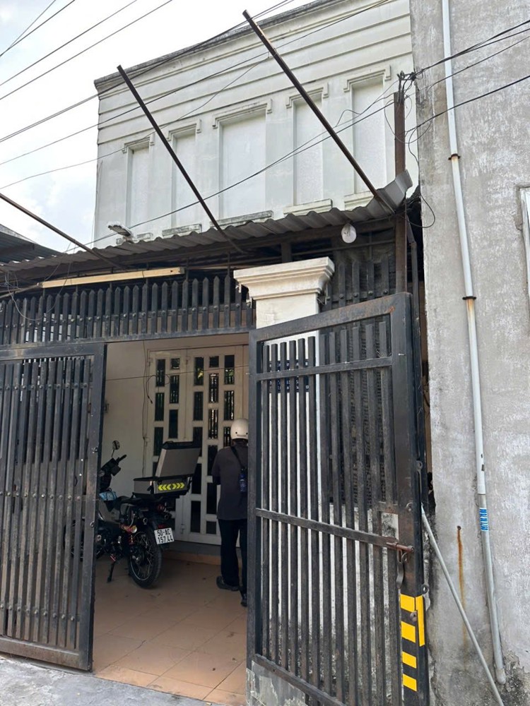 Cho thuê nhà nguyên căn Đường 17, P.Linh Trung, Thủ Đức – 72m², 1 trệt 1 lầu, 2PN2WC, hẻm xe hơi