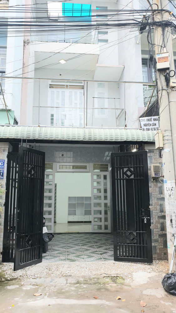 Cho Thuê Nhà nguyên căn Đường 22, P.Linh Đông, Thủ Đức – 4x18m, 1 trệt 2 lầu, 4PN4WC, sân ô tô