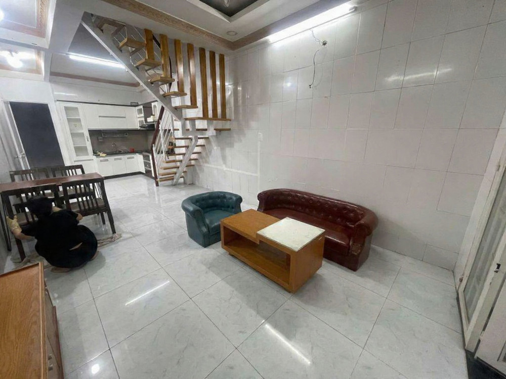 Cho thuê nhà đường 49 Hiệp Bình Chánh – 3PN, 2WC, full nội thất, Giá thuê 10tr/tháng