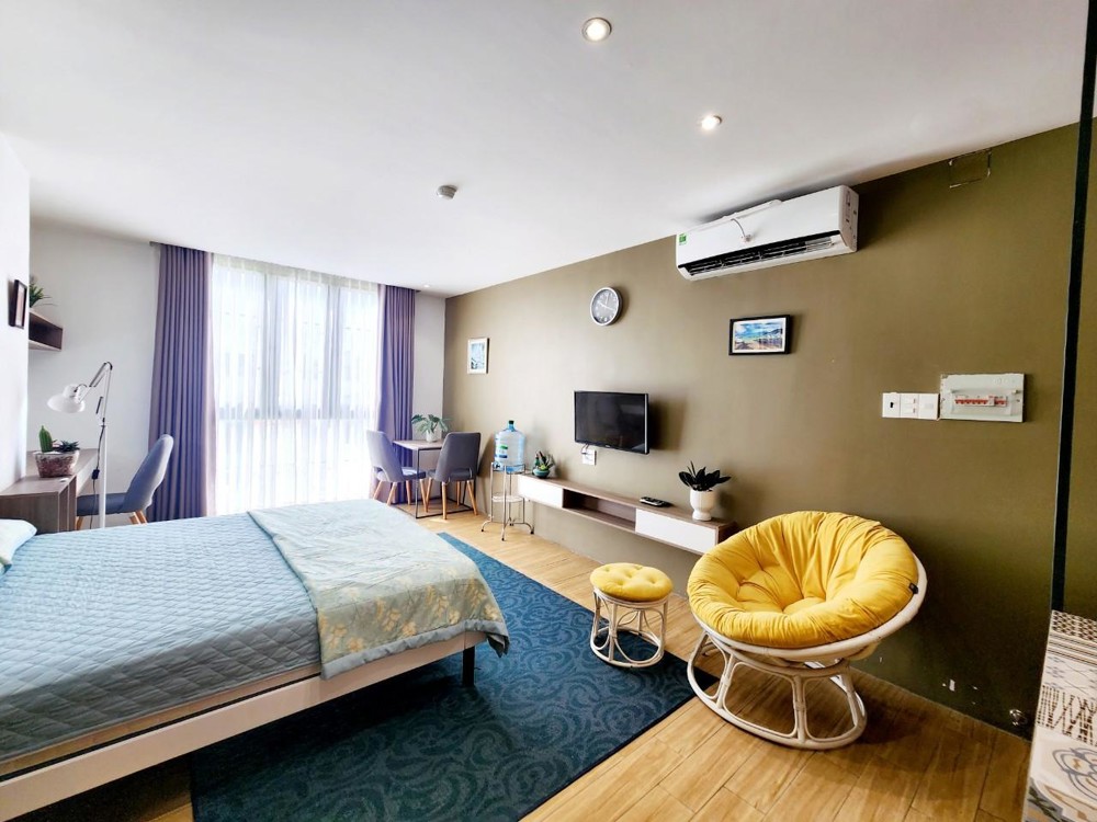 CĂN HỘ STUDIO BAN CÔNG FULL NỘI THẤT MÁY GIẶT RIÊNG NGAY SÂN BAY TÂN SƠN NHẤT - TÂN BÌNH