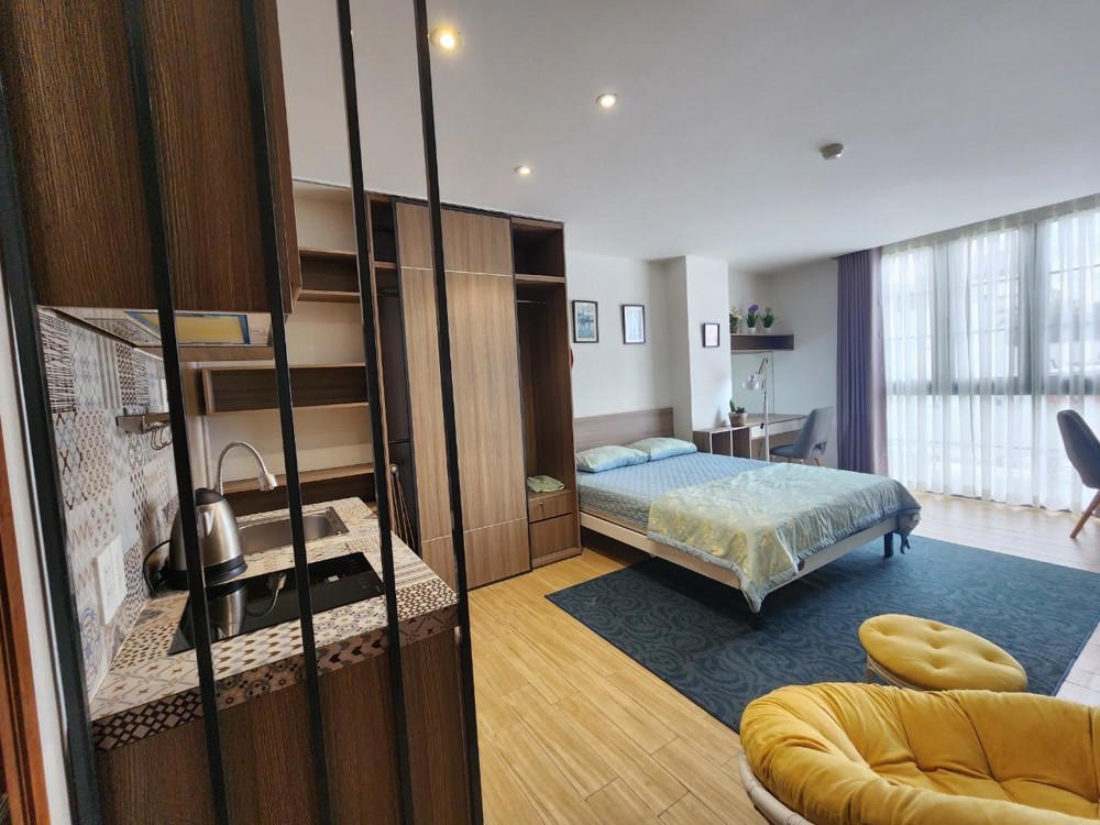 CĂN HỘ STUDIO BAN CÔNG FULL NỘI THẤT MÁY GIẶT RIÊNG NGAY SÂN BAY TÂN SƠN NHẤT - TÂN BÌNH