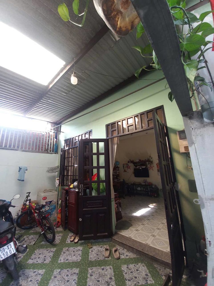 Cho Thuê Nhà nguyên căn Đường 17, Linh Trung – SD 80m² 1PN1WC gần Khu CNC & Metro – 6tr/tháng