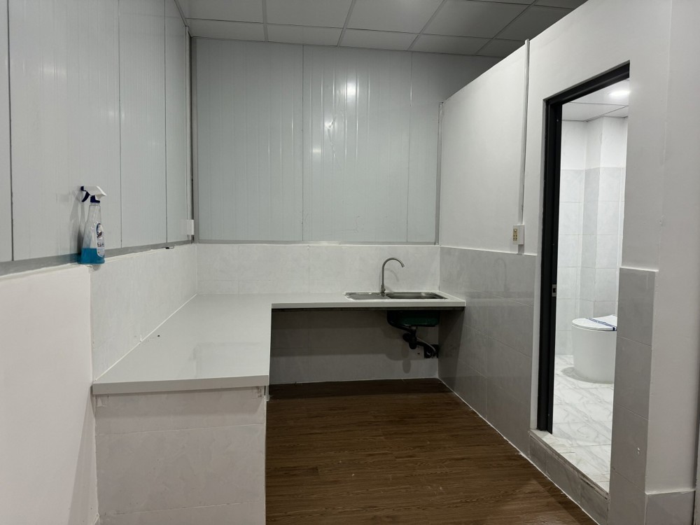 (4tr) Cho thuê phòng trọ gần Chung cư 4S Linh Đông – 35m², ban công – máy lạnh