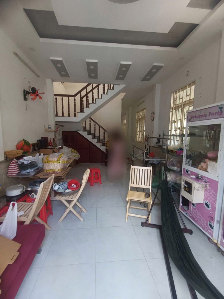 (10tr) Cho Thuê Nhà Hẻm Tải, P.Linh Chiểu, Thủ Đức (Gần ĐH Ngân Hàng) - 5pn2wc