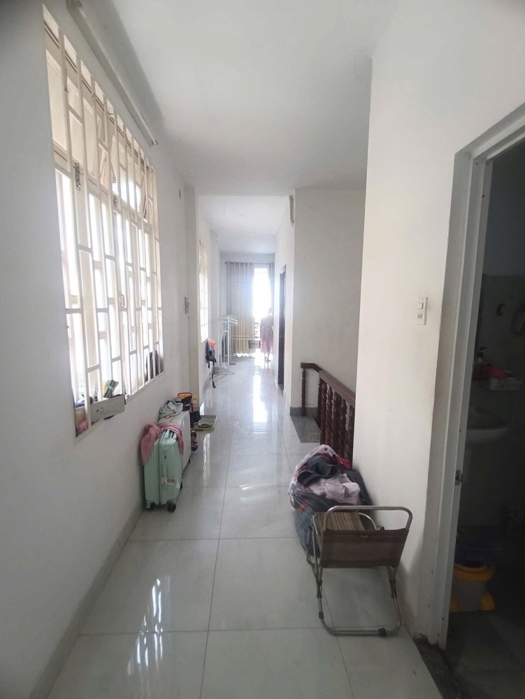 (10tr) Cho Thuê Nhà Hẻm Tải, P.Linh Chiểu, Thủ Đức (Gần ĐH Ngân Hàng) - 5pn2wc