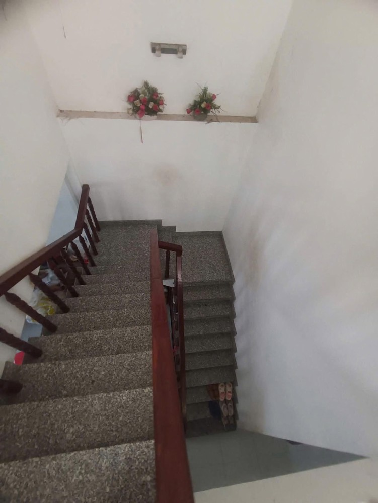 (10tr) Cho Thuê Nhà Hẻm Tải, P.Linh Chiểu, Thủ Đức (Gần ĐH Ngân Hàng) - 5pn2wc