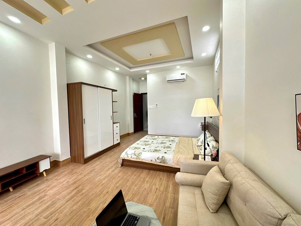 STUDIO FULL NỘI THẤT BAN CÔNG NGAY NGÃ TƯ BẢY HIỀN