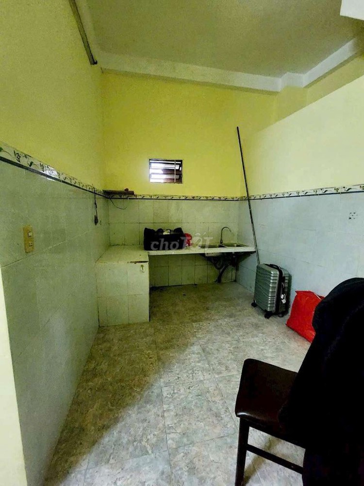 (13tr) Cho Thuê Nhà gần ĐH Cảnh Sát Linh Tây – 8.4x13m – 1 trệt 1 lầu + sân thượng – 3PN 3WC