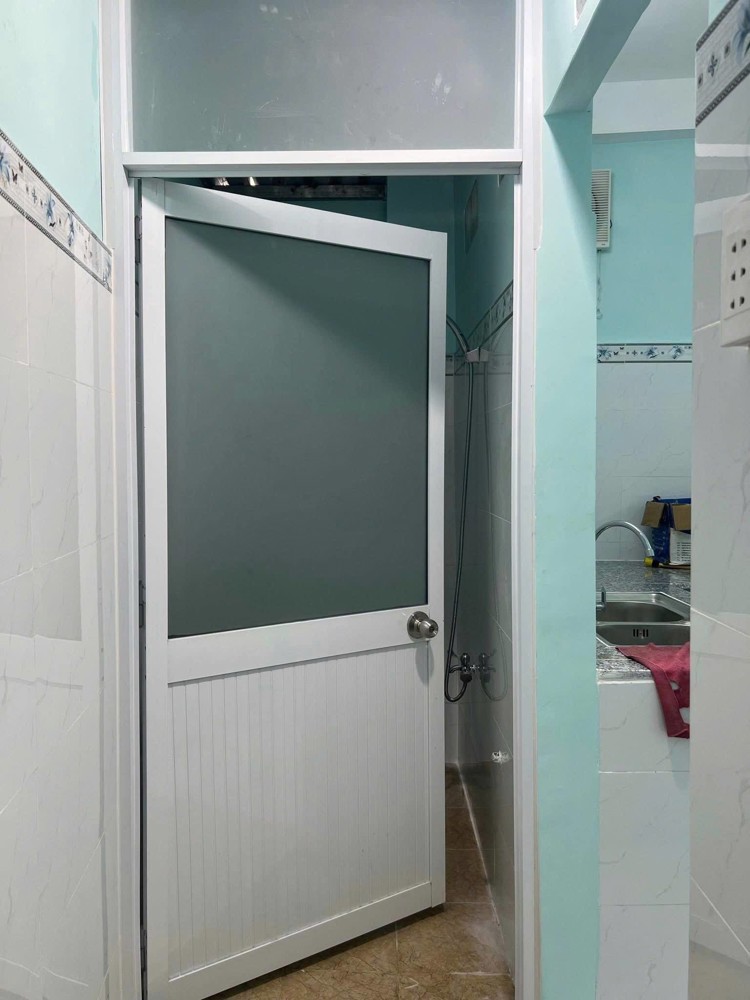 (7.5tr) Nhà 4x17m 1 trệt 1 lầu 2PN 2WC đường 11 Trường Thọ giá 7.5tr